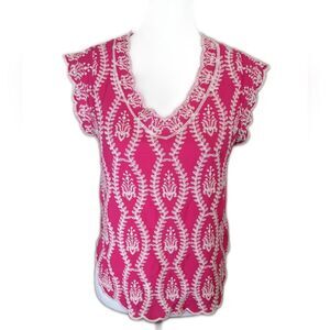 Solitaire hot pink short sleeve blouse, white embroidery, 100% rayon M
